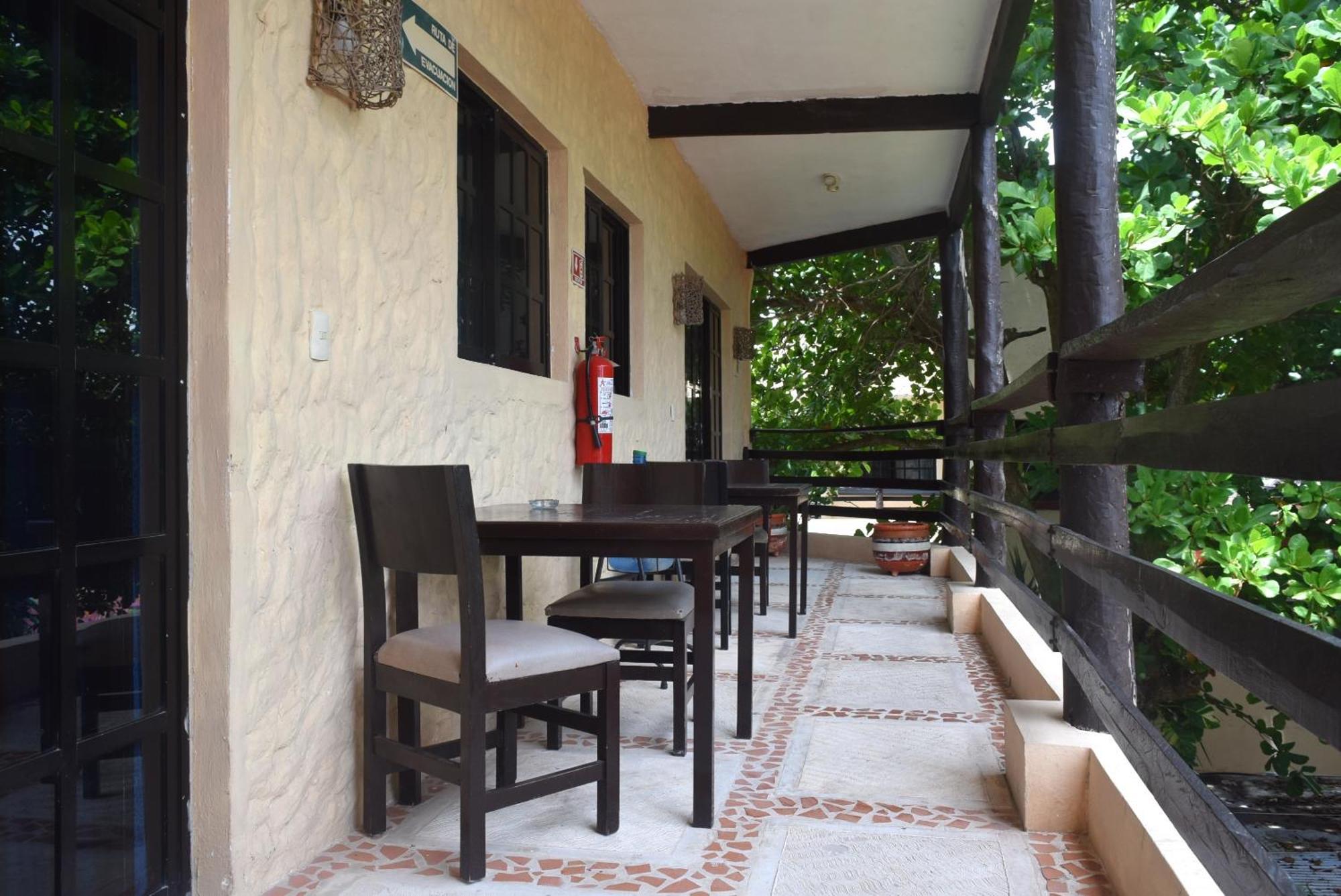 Hotel Casa El Moro بويرتو موريلوس المظهر الخارجي الصورة